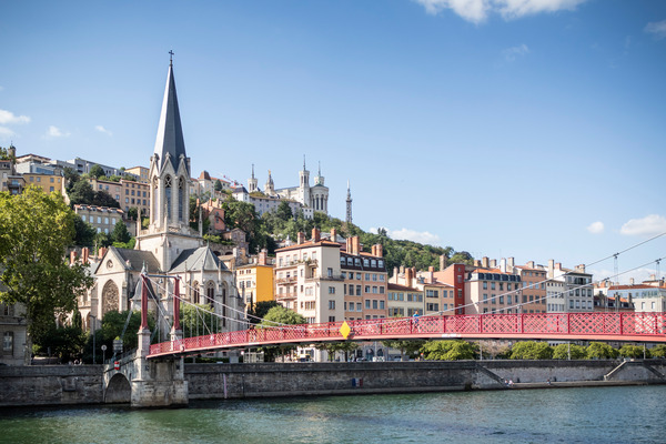 LYON