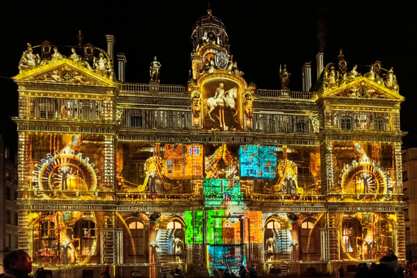 Fête des Lumières 2023 à Lyon - 8 décembre : date, programme, s'y rendre,  parking